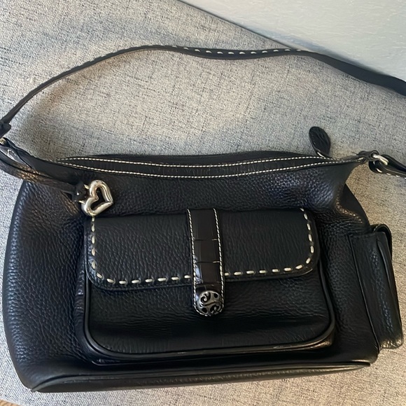 Black Brighton leather purse EUC - nice detail and pockets. - Picture 1 of 8